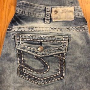 Silver Suki Capri Jeans